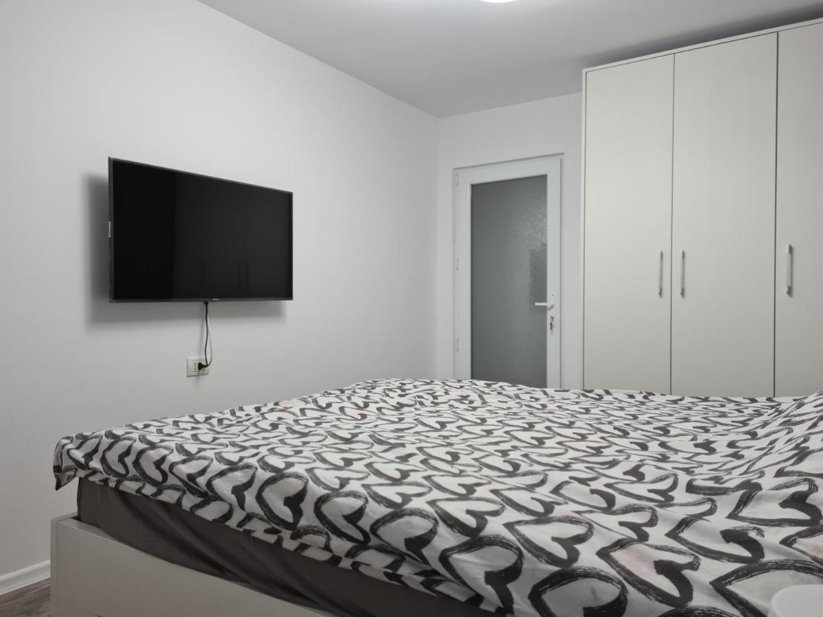 Apartament Terra Daire Targoviste Dış mekan fotoğraf