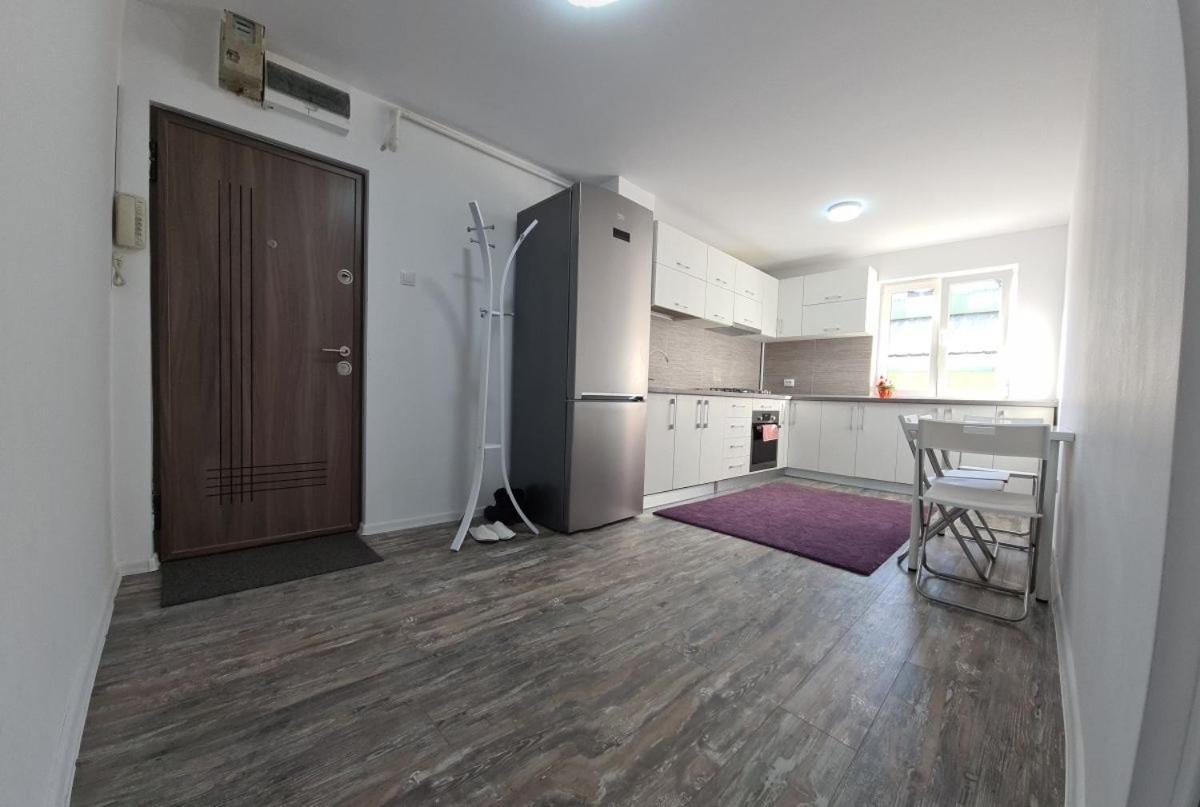 Apartament Terra Daire Targoviste Dış mekan fotoğraf